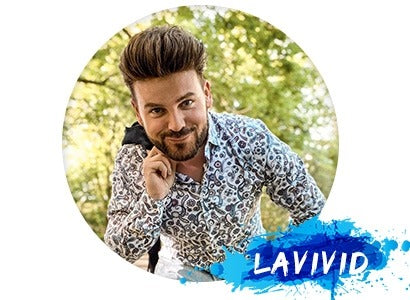 Does Frank Luntz wear a Toupee