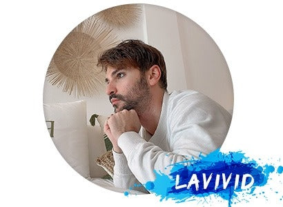 Does Tony Bennett Wear a Toupee?