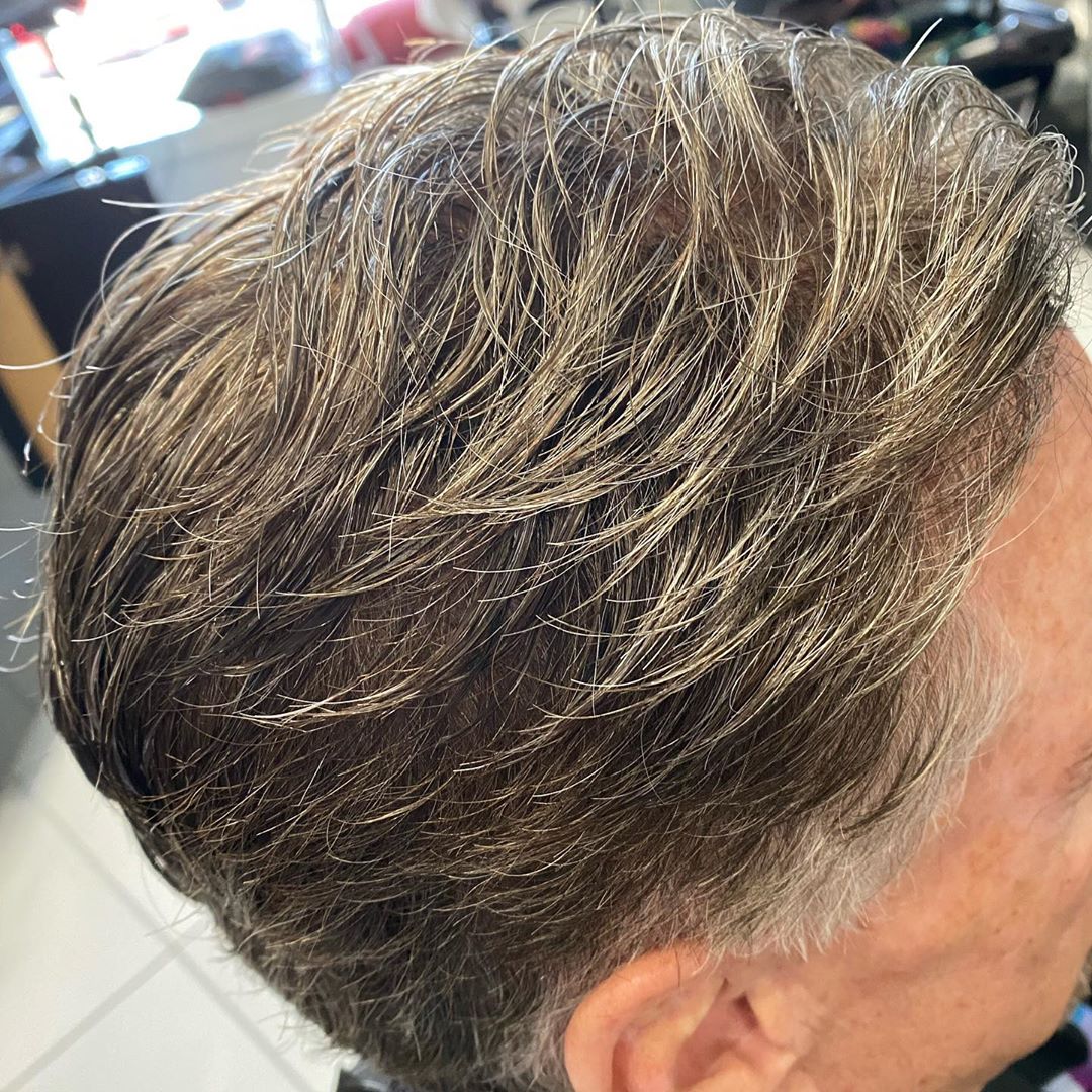 Best Toupee Hair Styles for Older Men 