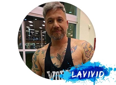 Reasons to Own a Silver Gray Human Hair Wig