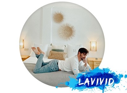 Does Kevin Spacey Wear A Toupee?