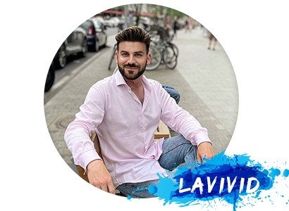 Does Phil Simms wear a toupee?