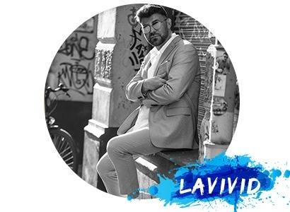 Does Seth Macfarlane Wear a Toupee?